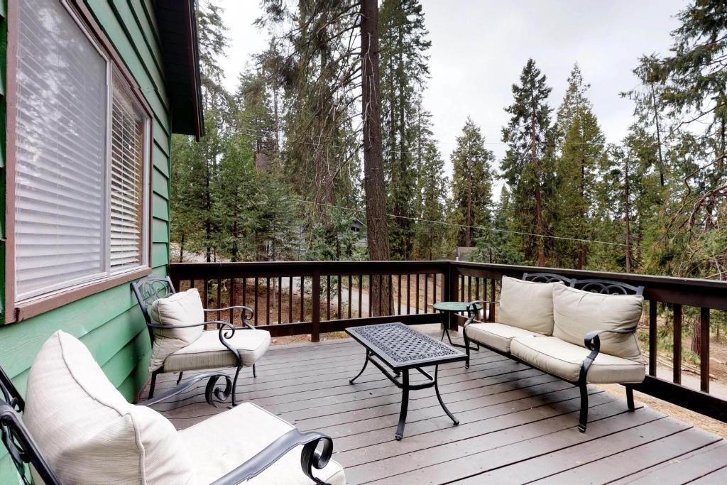 Blue Meadow Cottage photo