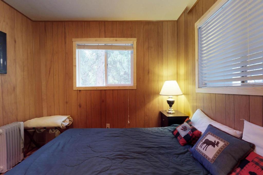 Blue Meadow Cottage photo