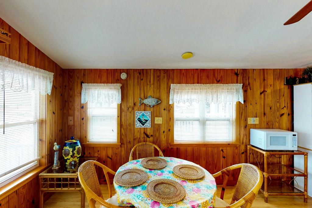 Long Island Village Unit 214 photo
