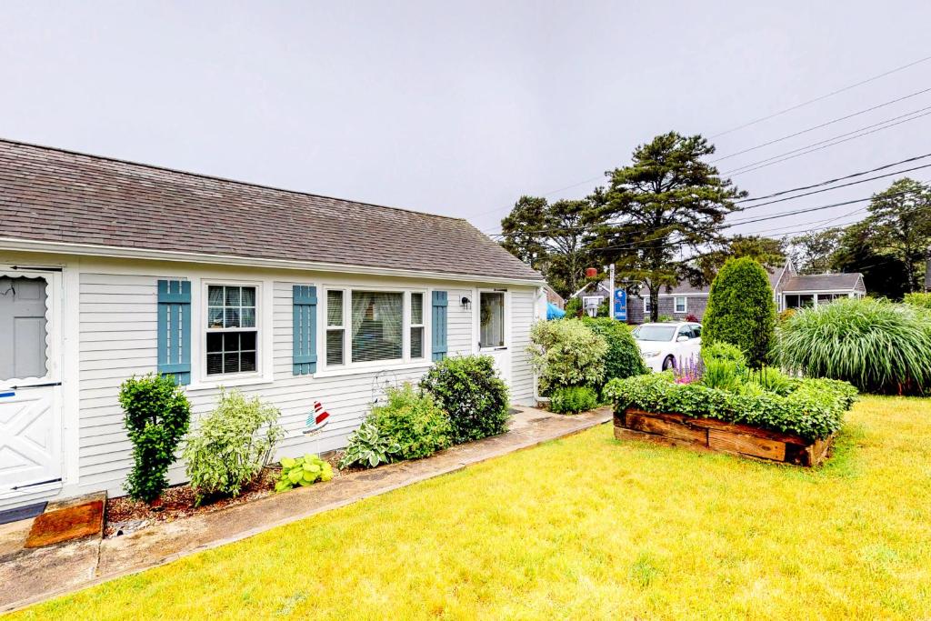 Bungalow Retreat Main image 1