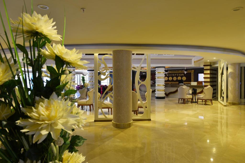 Linda Resort Hotel photo