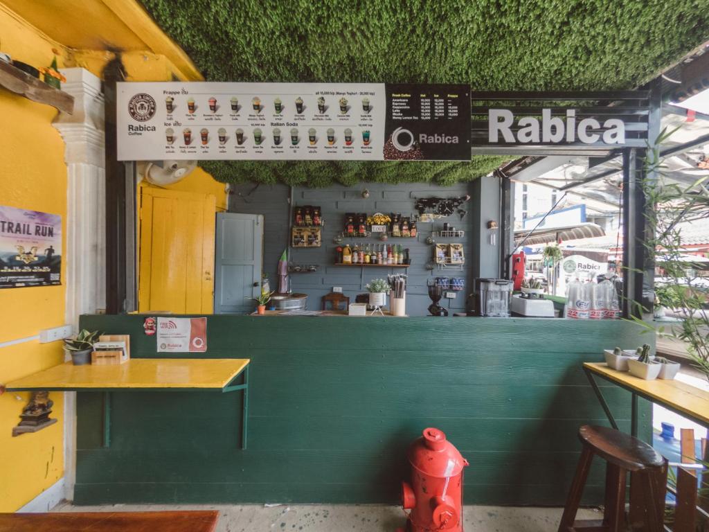 Bar/lounge