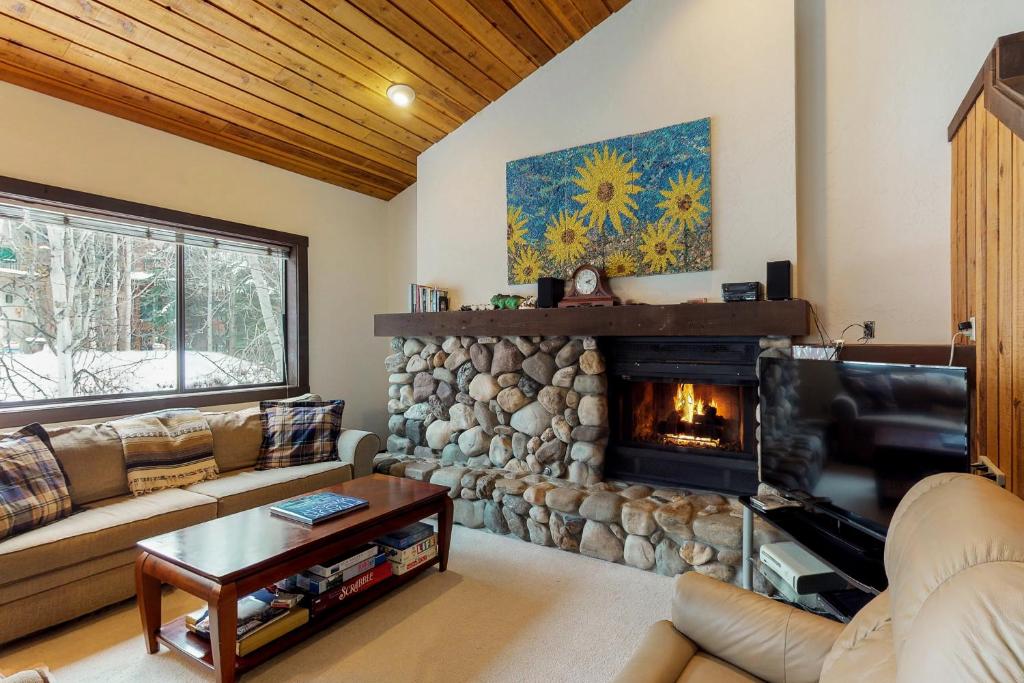 Bridgepoint Condo on Trail Creek, Ketchum