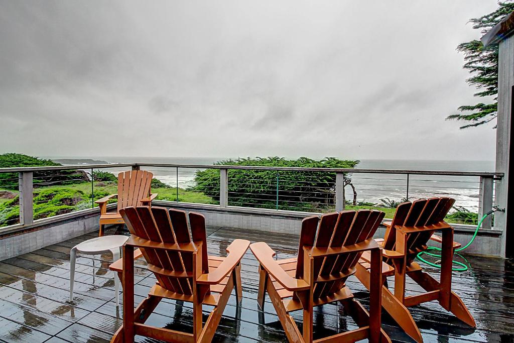 Brammer's Bluff, Sea Ranch