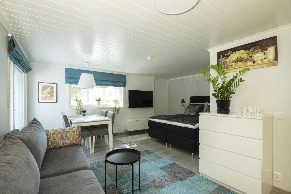 Airport Mint House Studio — Hotel in Helsinki