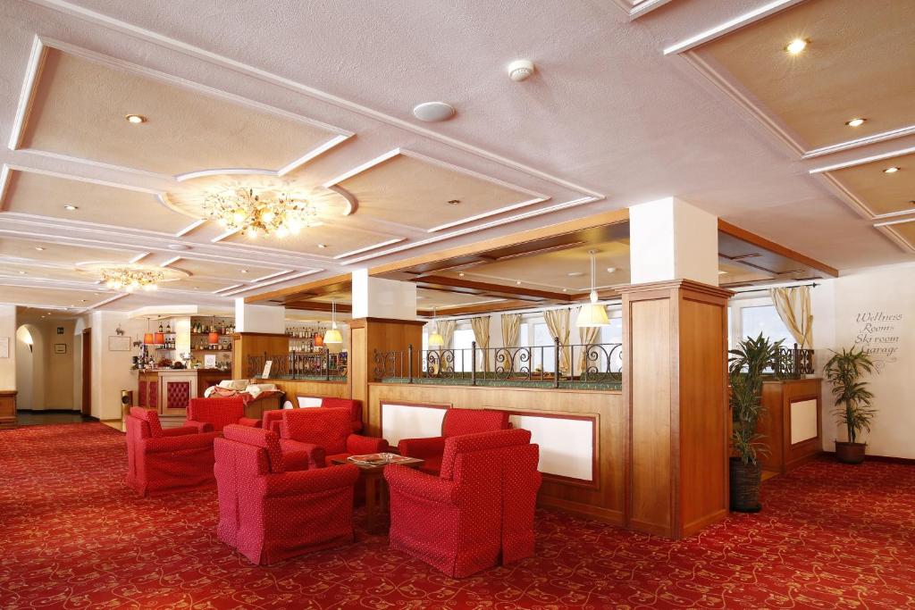TH Corvara - Greif Hotel photo