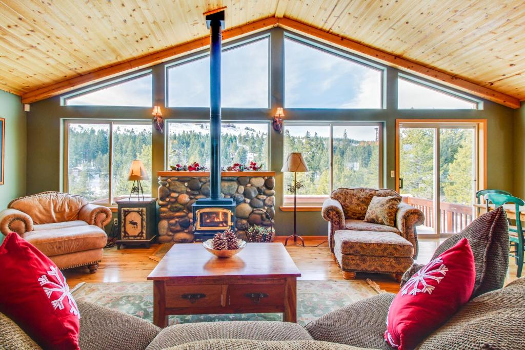 Hillside View Home, Truckee