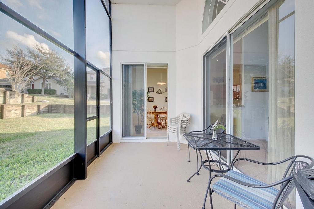 4 Corners Getaway, Davenport