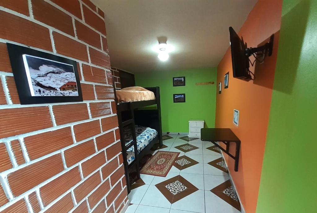 Hostal Adventure Climbers photo