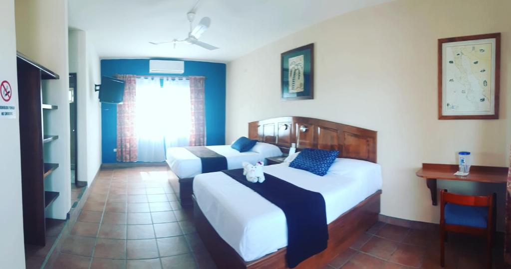 Standard Double or Twin Room, Hotel Angra in Loreto