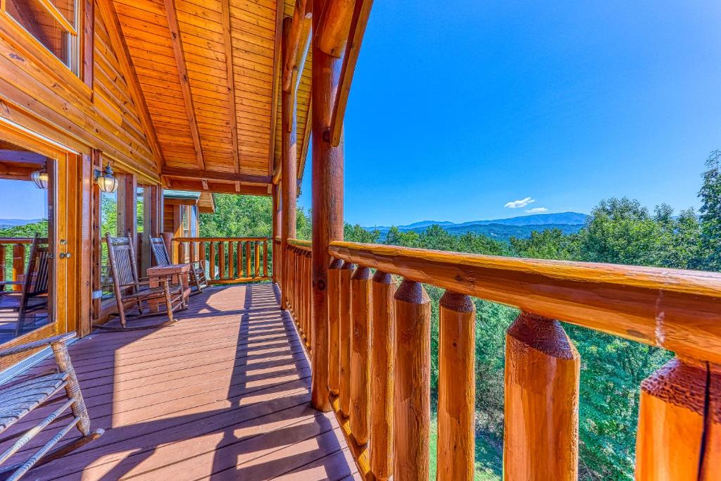 Million Dollar View Cabin — Hotel in Wears Valley (TN)