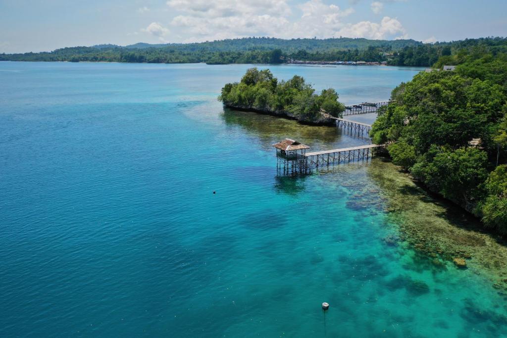 Araya Dive Resort Togean 전경