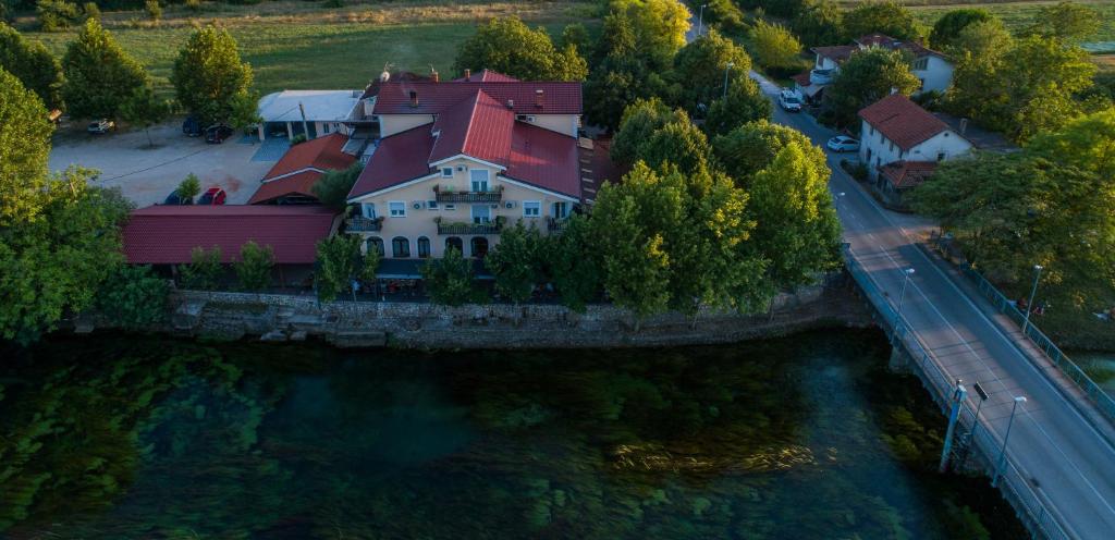 Motel Most — Hotel in Ljubuski
