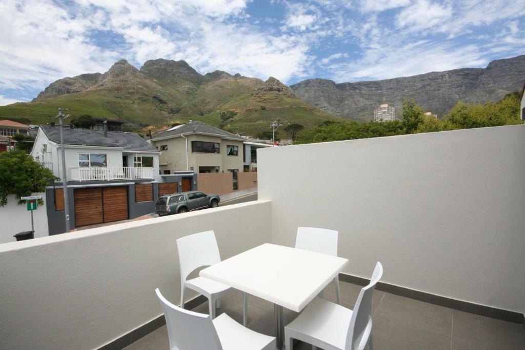 20AB Belladonna Apartments Vredehoek Cape Town, Cape Town Best Price