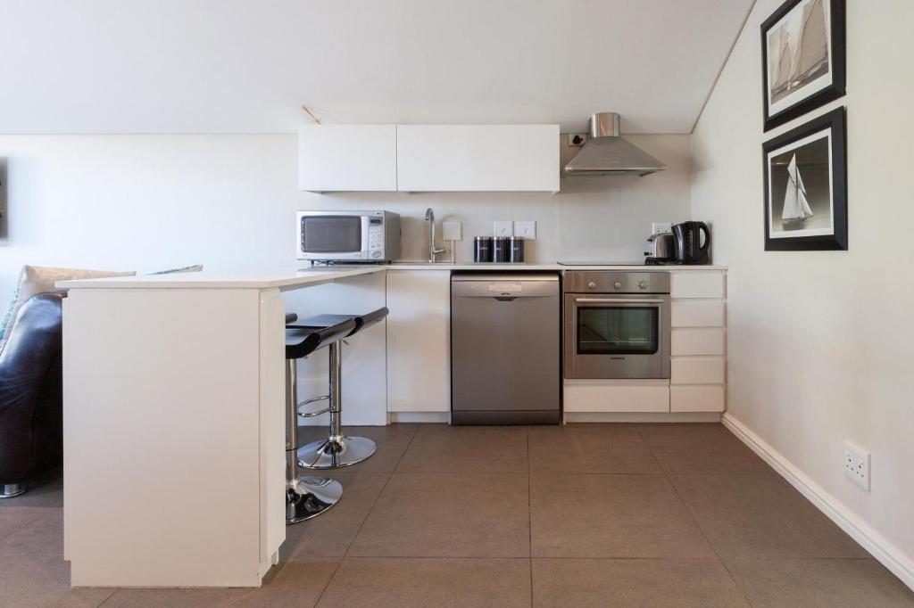 20AB Belladonna Apartments Vredehoek Cape Town 전경