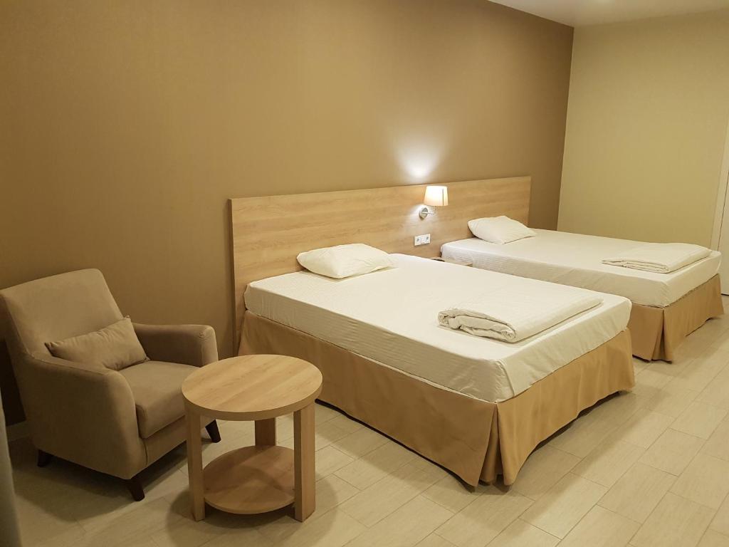 Hotel 66