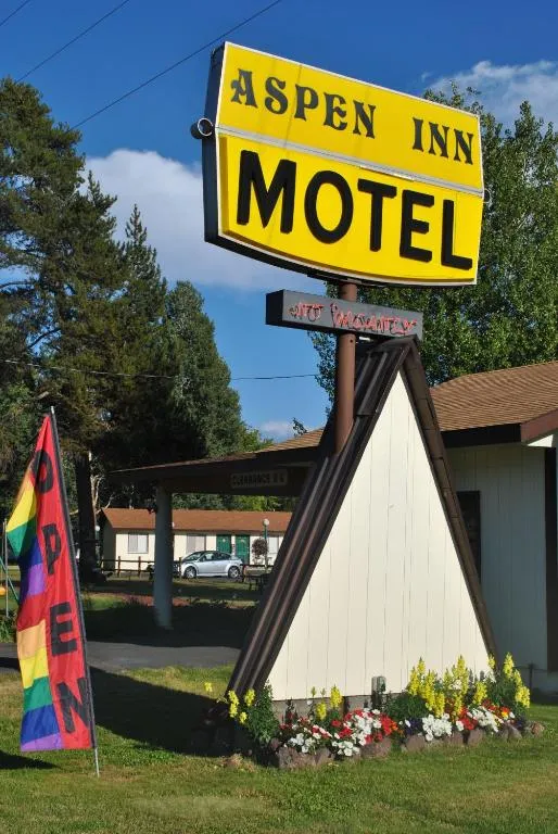 Aspen Inn，位于Fort Klamath的酒店