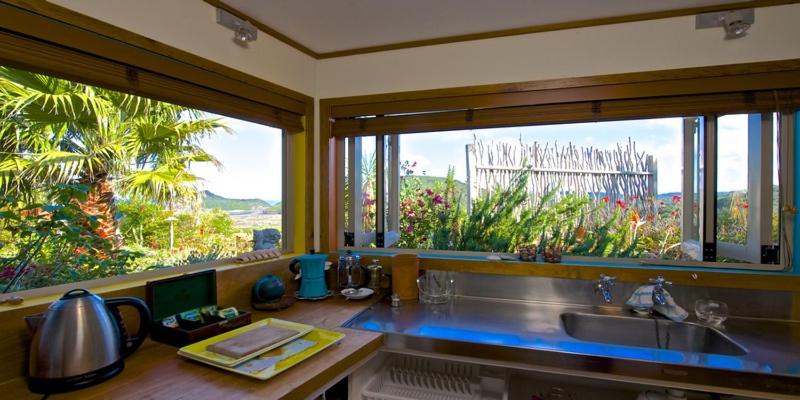 Bethells Beach Cottages photo