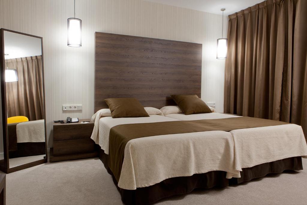 Madrid Hotel Liabeny Additional