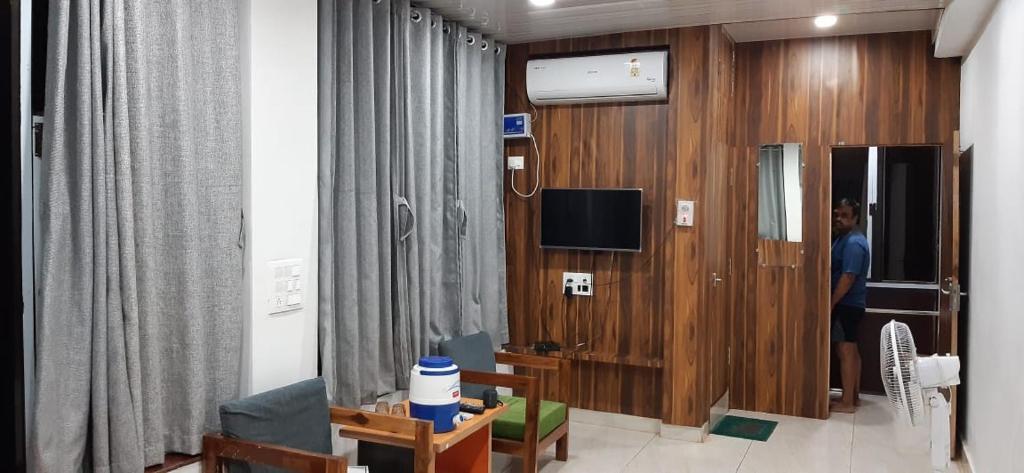 Condo Hotel A Unit of RAJVIHAR photo