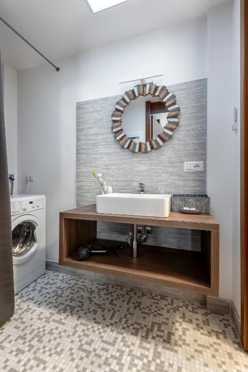 Amy Apartments, Sanzio 7 photo