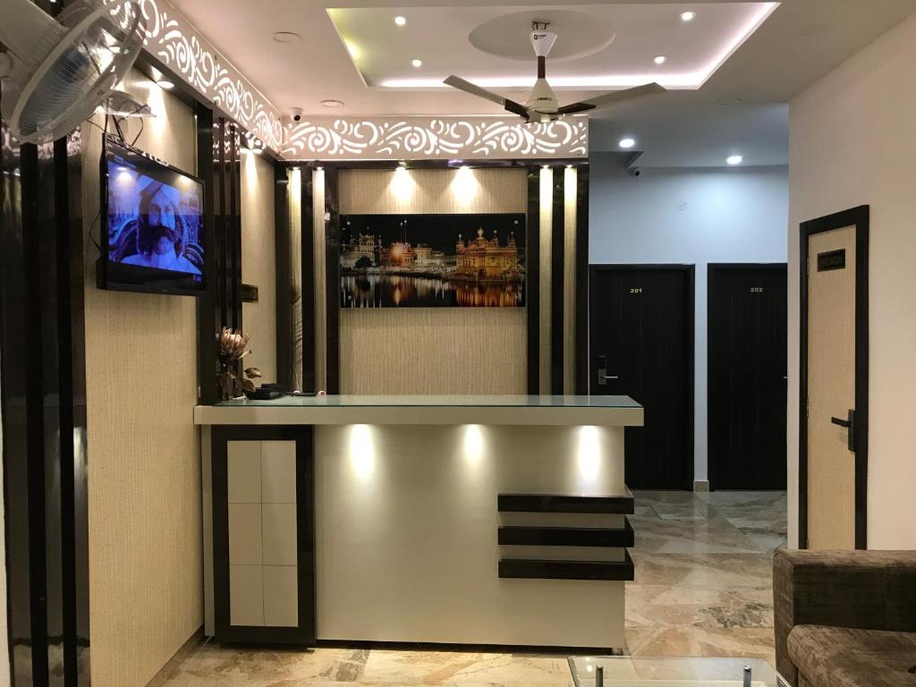Hotel Kabir Residency photo