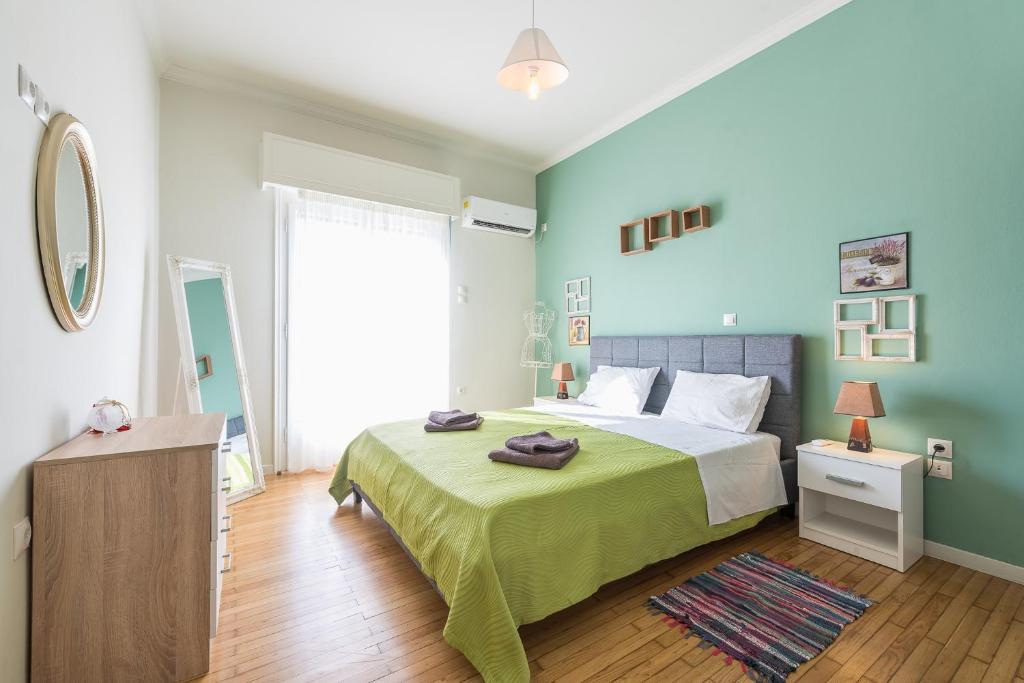 Athena's home — Hotel in Athens