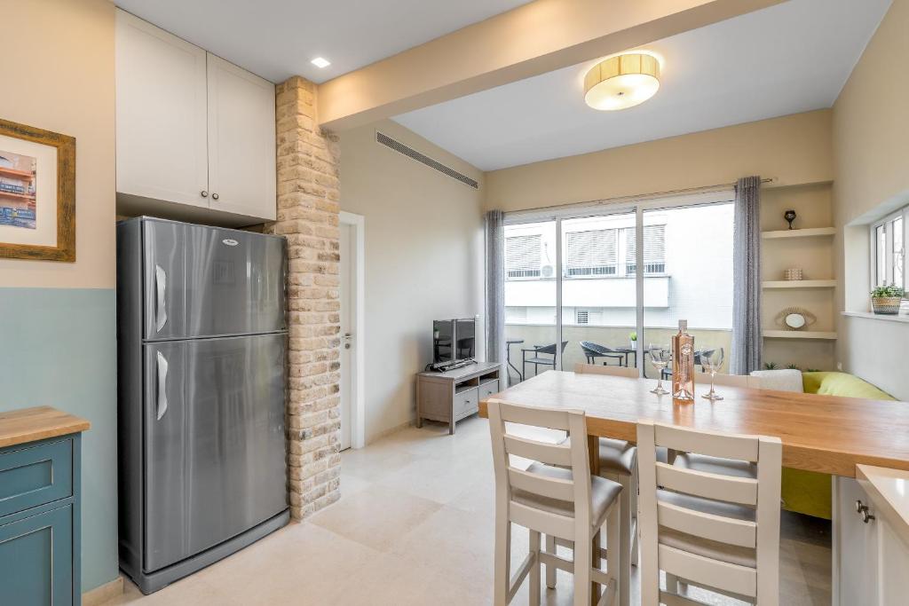 Ben-Gurion BLVD 2BDR close to the beach 전경