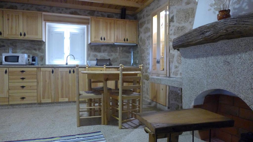 Casas da Villa - Monsanto - Oliveira e Videira 전경