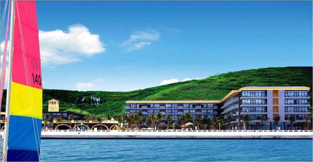 Serenity Marina Hotel photo