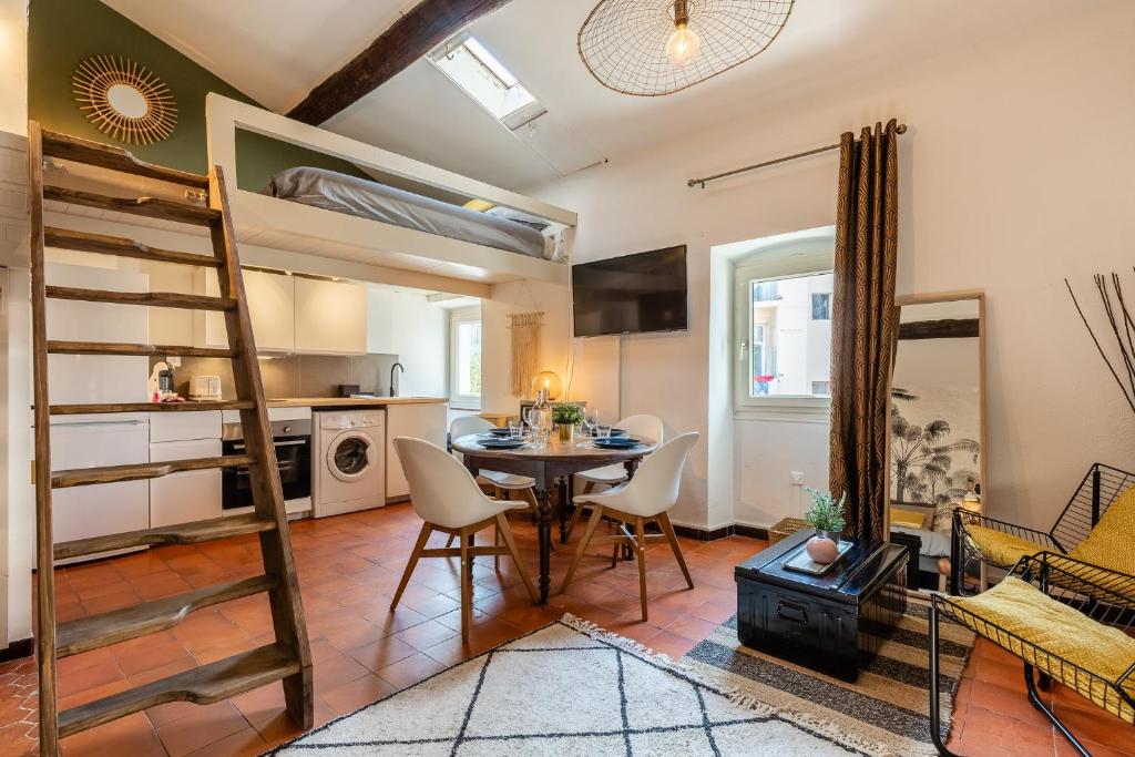 LE PANIER ENCHANTÉ - Suites & Loft - Terrasse et patio au dessus du Vieux Port - 5