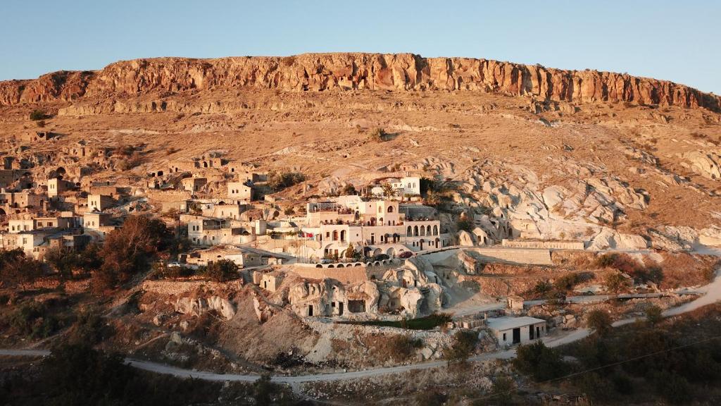 Lavender Cave Hotel photo