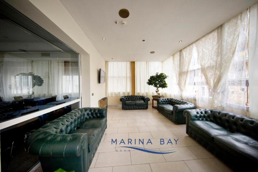 Hotel Marina Bay - 4