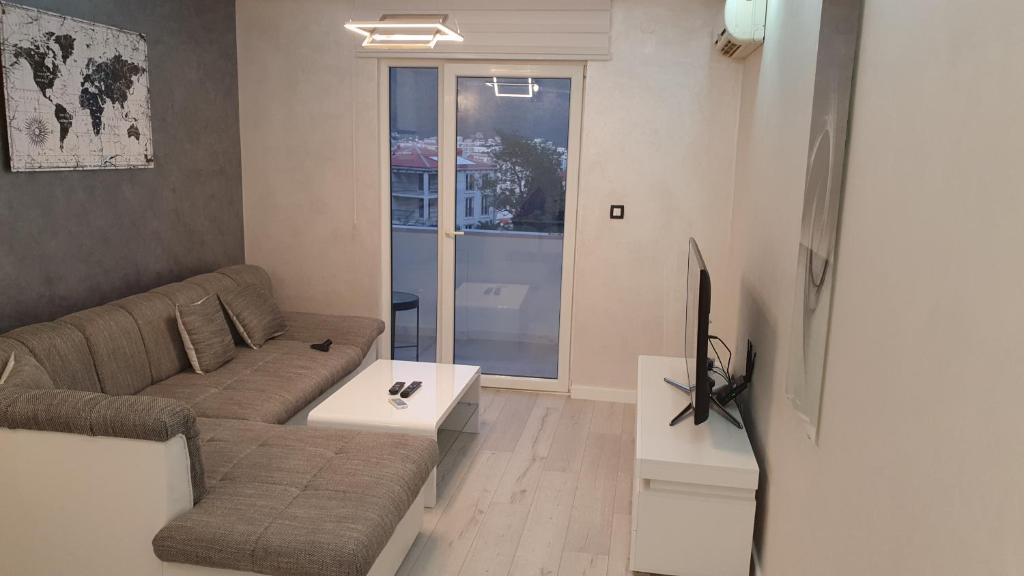 Lux Spa Apartman Budva - 5