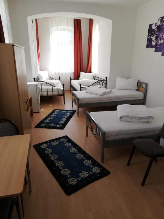 Pension Feldschlossl photo