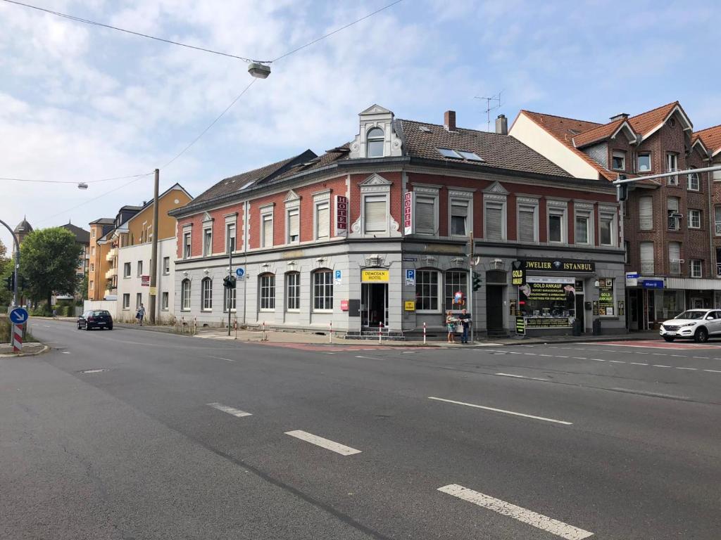 Casa Kronengarten Nr 12 in Hilden, Germany reviews, prices