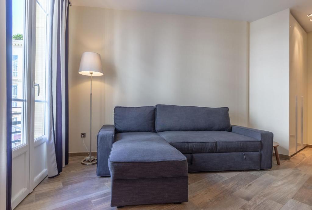 100m from the sea - 3