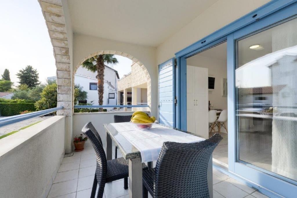 Apartments Villa Pina photo