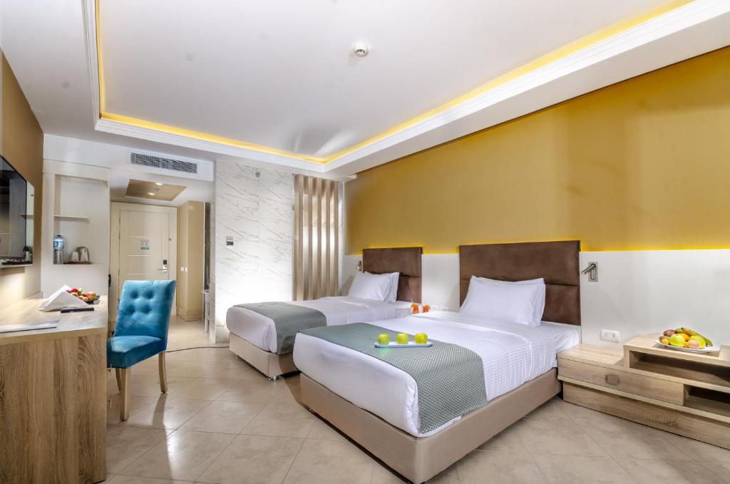 Titanic Royal-Families and Couples only — Hotel rooms in Hurghada, Red Sea