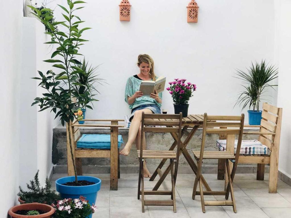 Malaga Beach House, 2 city bikes, 2 children's bikes, WiFi, BIG terrace, BBQ, Family, Childfriendly - 4