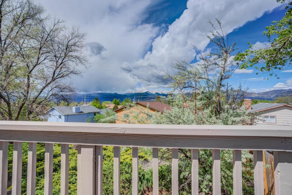 Expansive Peak Views, 6BR House, Near USAFA photo