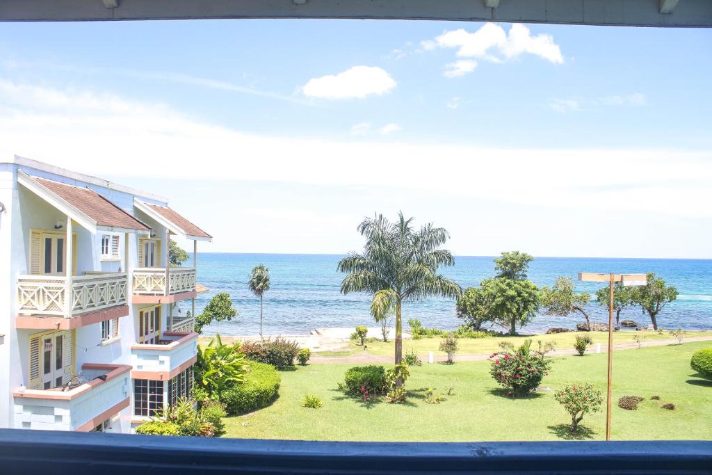Point Village Beach Resort photo