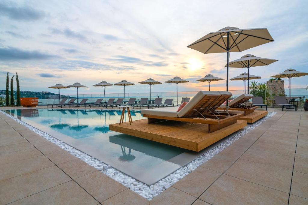 Villa Chinka by Astor Garden Hotel - Adults Only photo