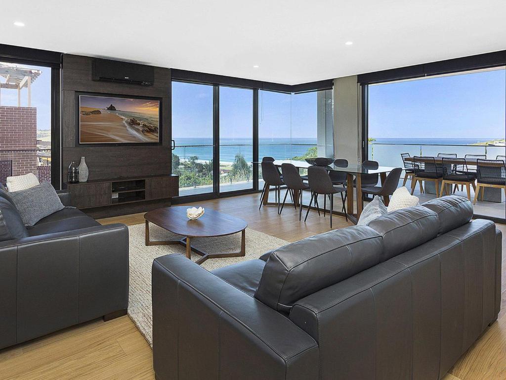 Manhattan at SoHo, Gerringong