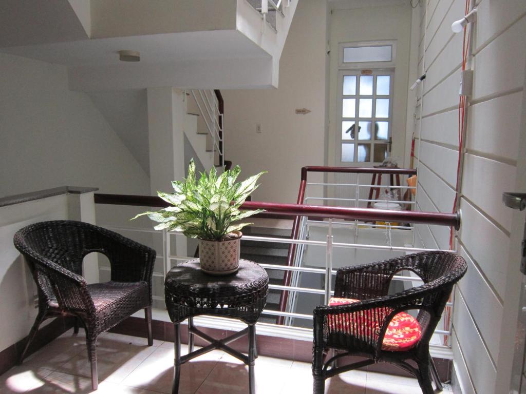 포겟 미 낫 전경