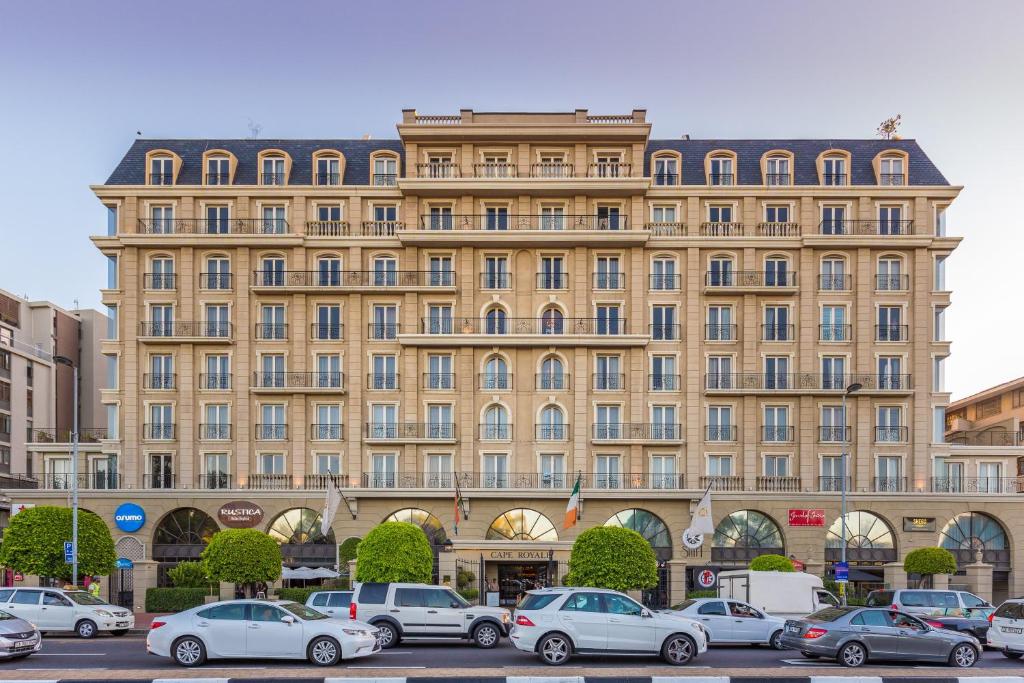 Cape Royale Apartment 810 — Hotel in Cape Town