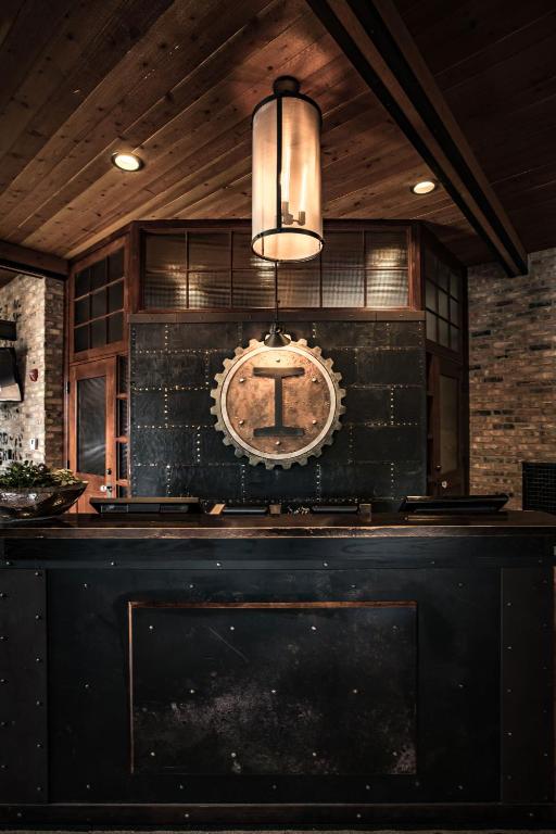 Ironworks Hotel photo