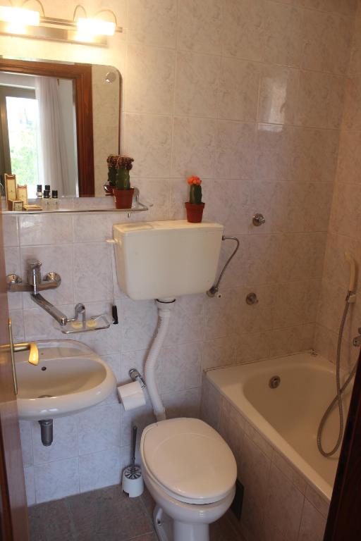 Nir Apartments Budva photo