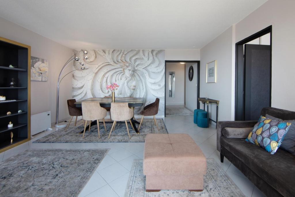 Panoramic view, 2 bedroom, Monaco,Riviera, Parking - 3