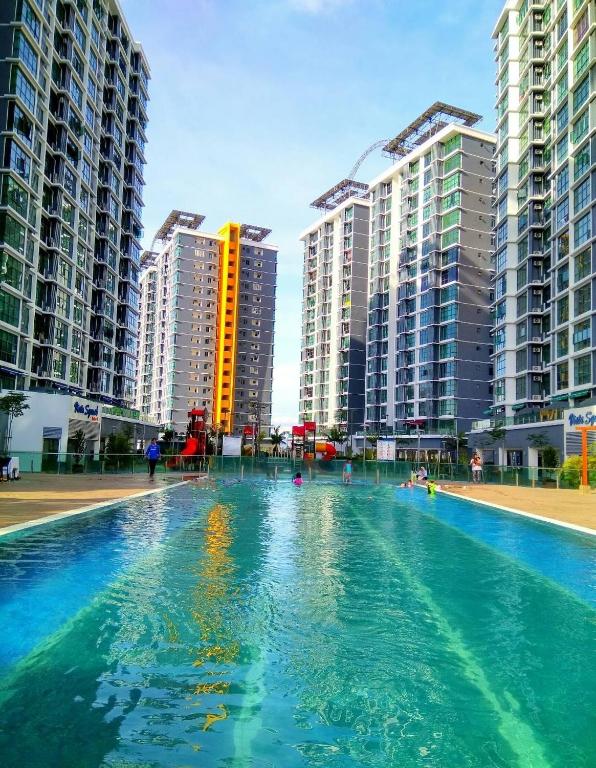 Shah Suites Vista Alam photo